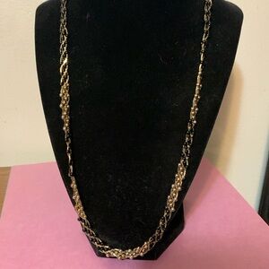 Beautiful necklace 22”
